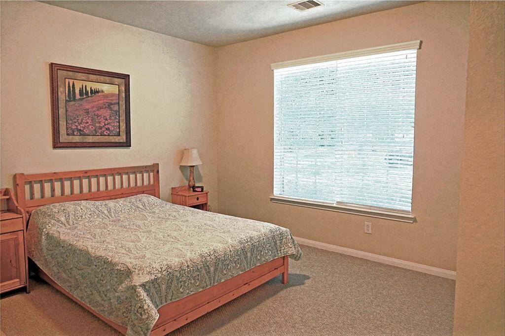 2nd bedroom downstairs