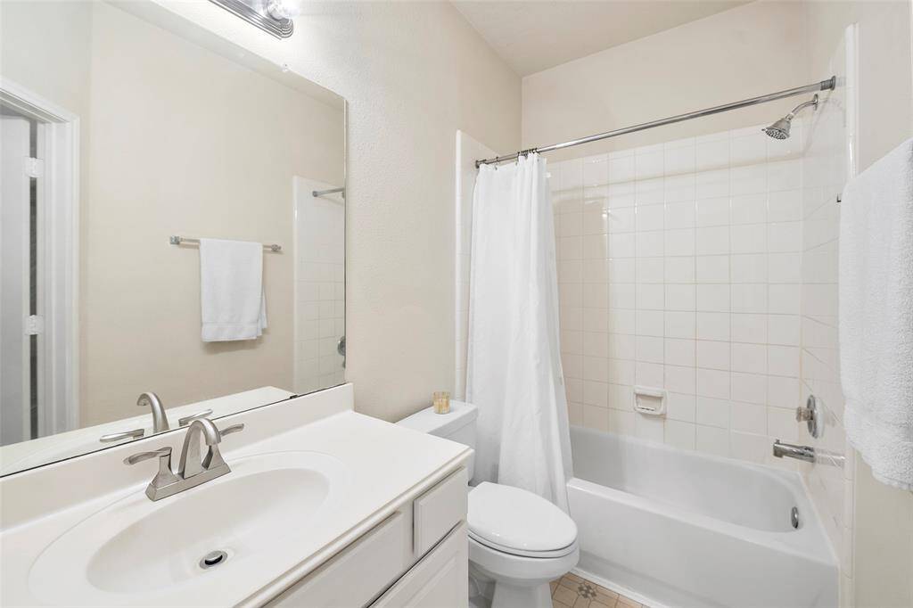 Secondary bathroom