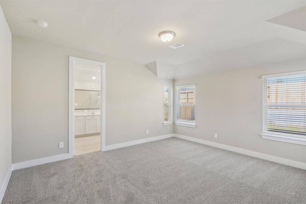 Photo is not of the actual home but is an inspirational photo of builder’s model home and may depict options, furnishings, and/or decorator features that are not included.