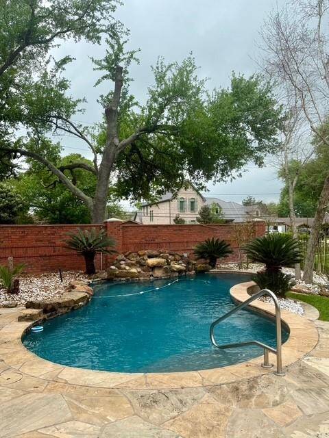 Pool & Waterfall