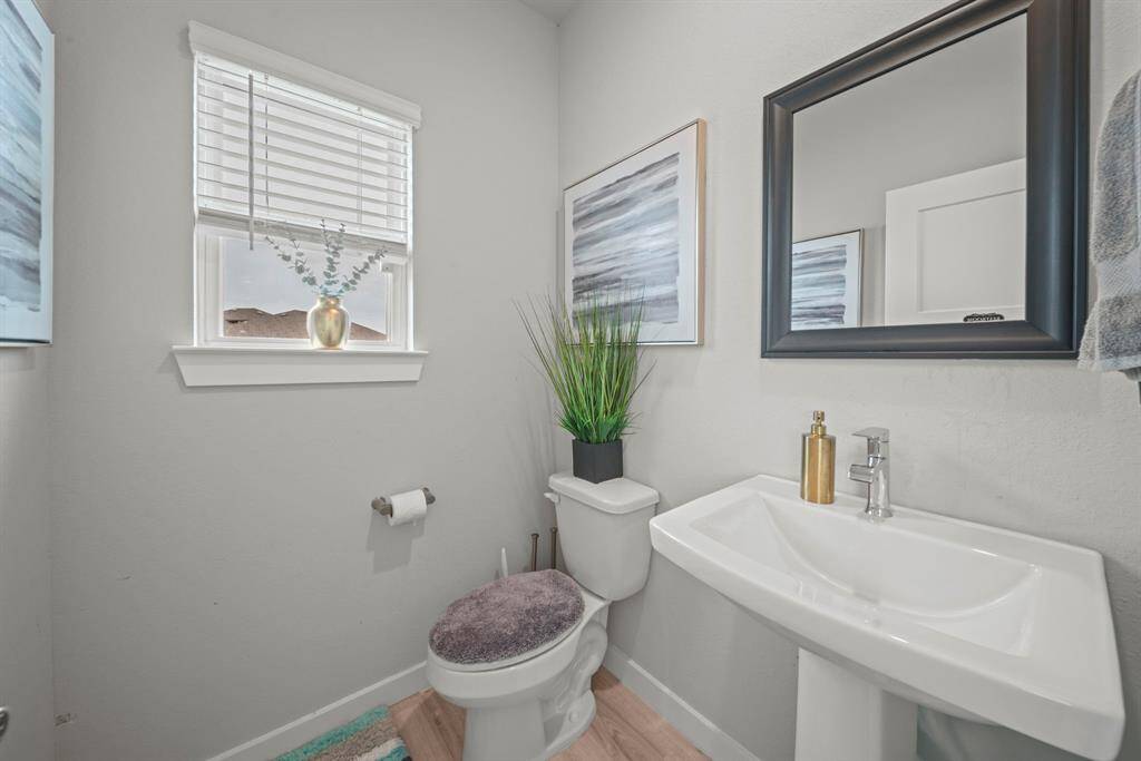 First floor, half bathroom. Perfect when guests come to visit!