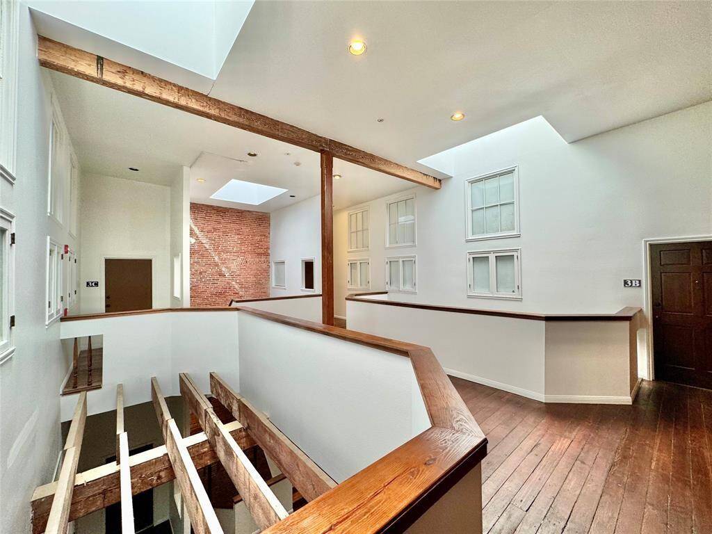 Beautiful Common Area Atrium