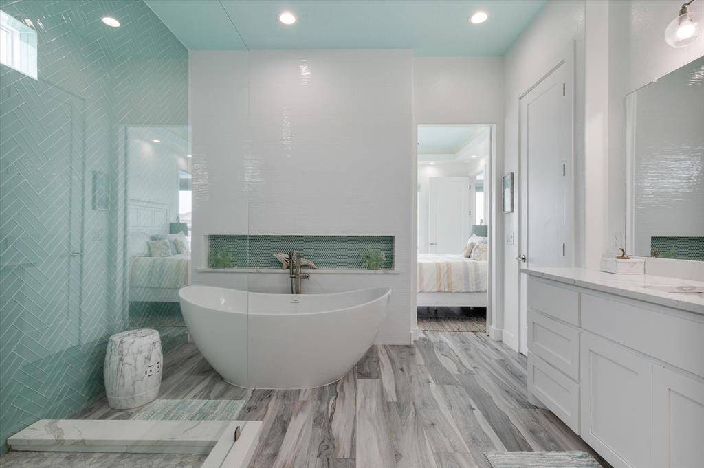 Very spacious primary bathroom
