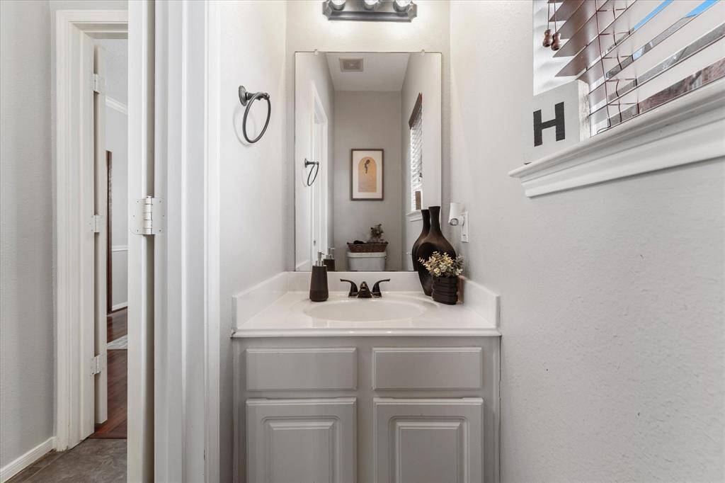 Downstairs half bath