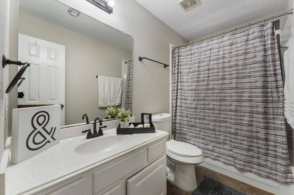 Upstairs Bathroom #3