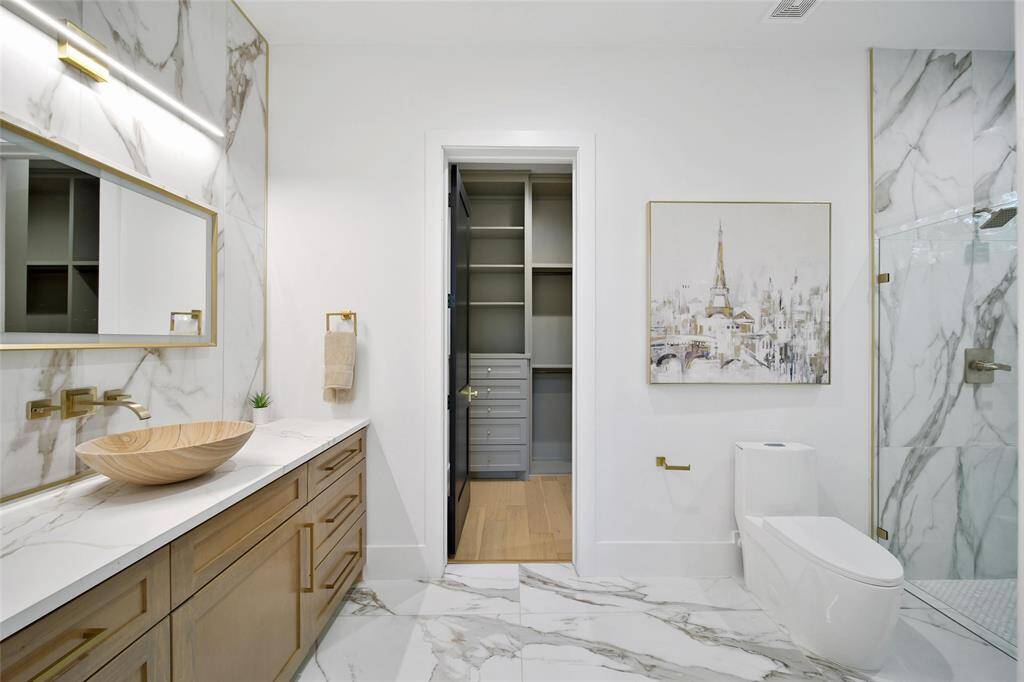 All three secondary bedrooms have their own ensuite baths.