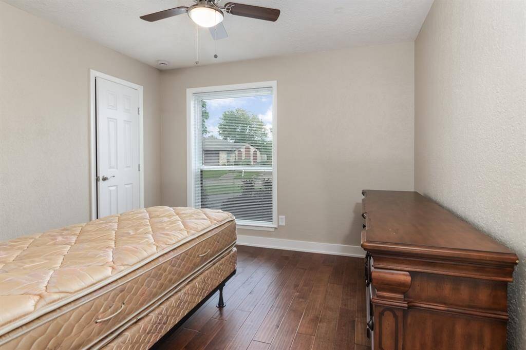 Second bedroom at front of house.