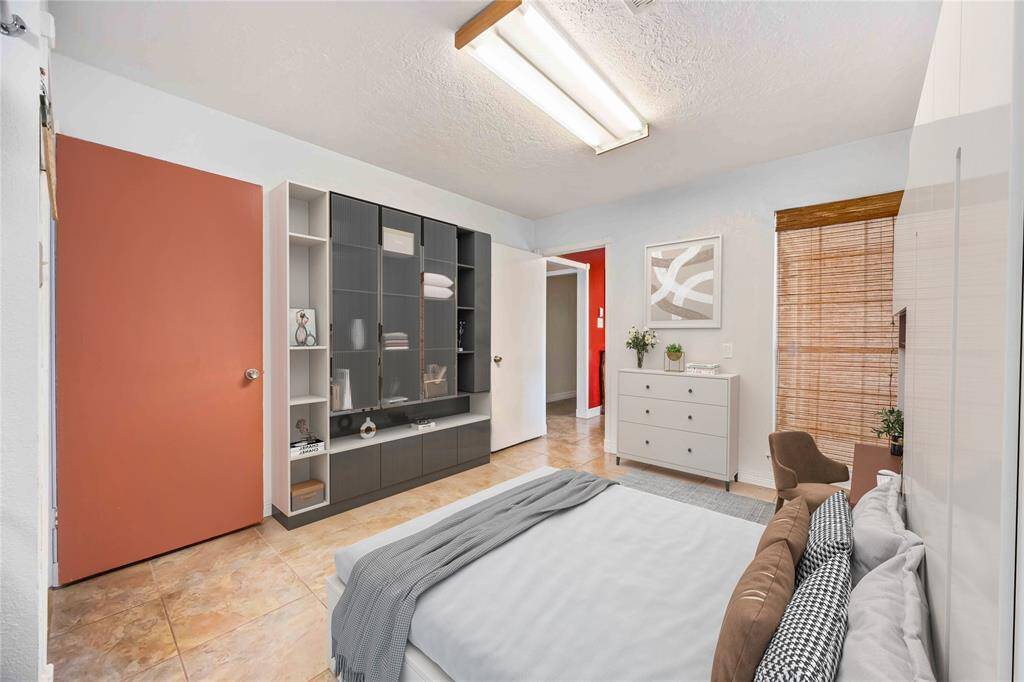 Virtually staged- additional bonus/flex room