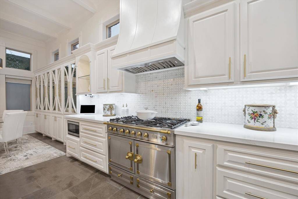 A chef's dream La Cornue range