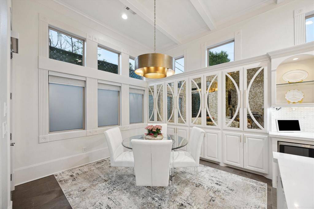 Another view of the Breakfast Room