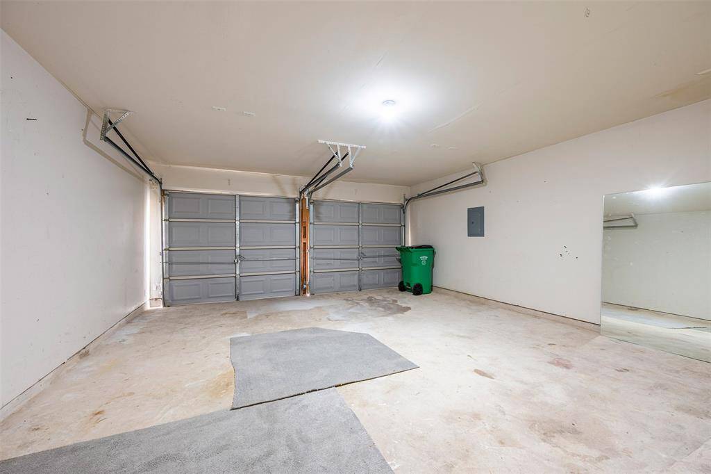 garage