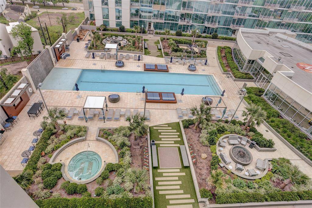 Views from 11204 balcony are breathtaking!