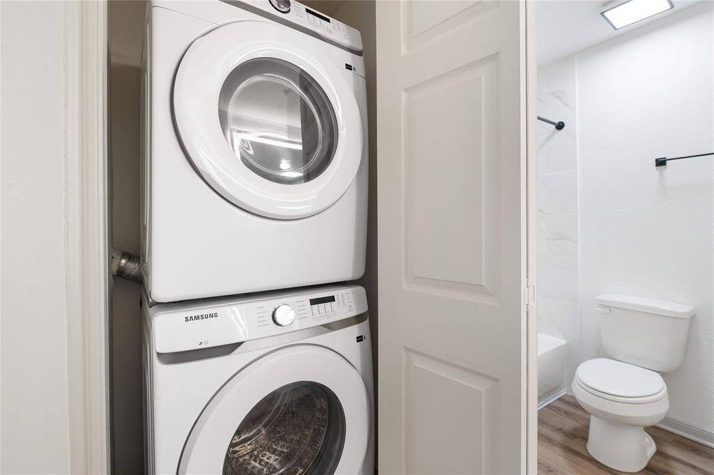 In Home, Washer and Dryer Sets