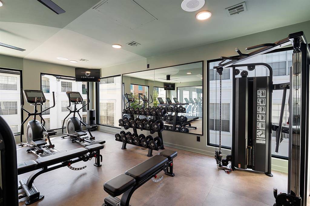 24/7 Fitness Center with Spin Studio
