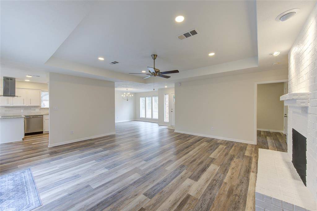 The home is bright and spacious with lots of natural light that works nicely off of the neutral finishes.