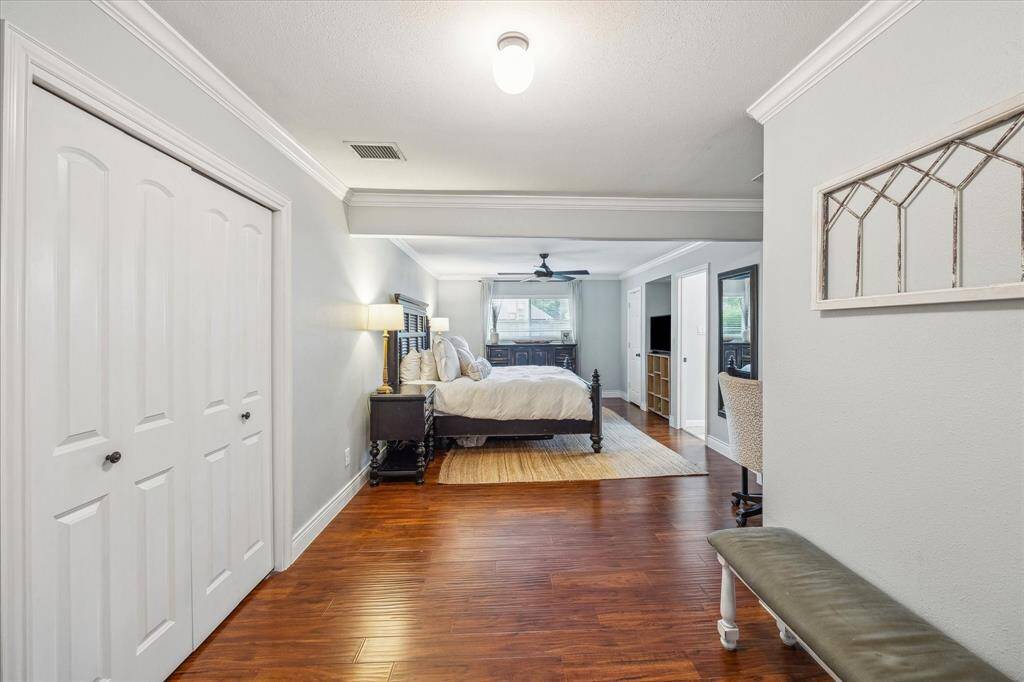 Entry to primary bedroom.