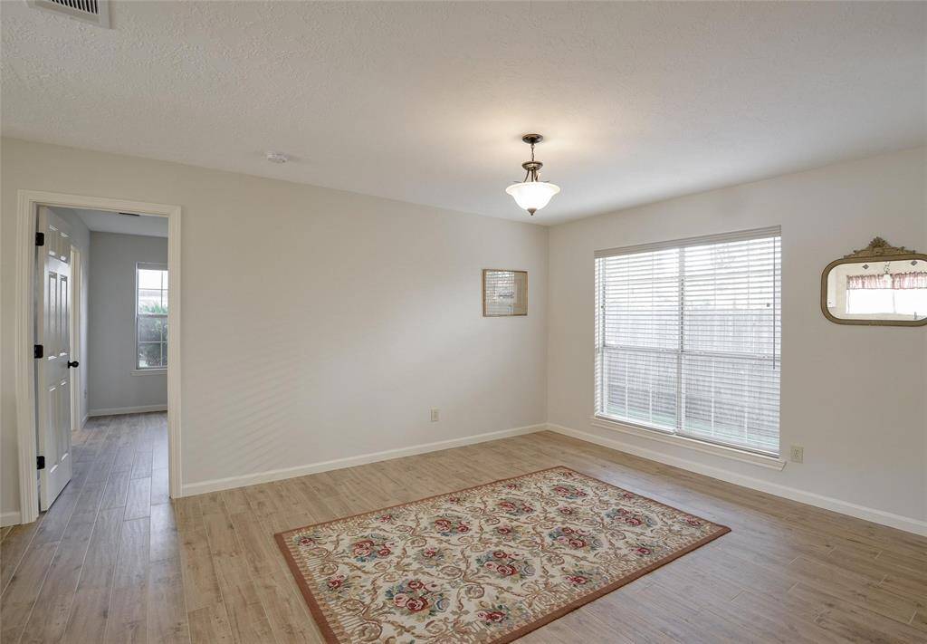 Large Formal Dining, perfect for family gatherings.