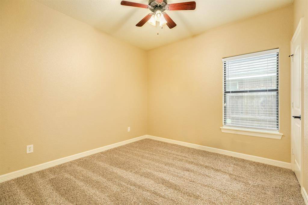 Secondary bedroom 2