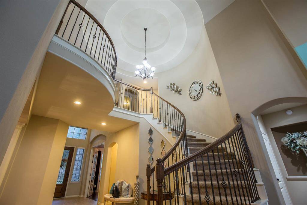 Downstairs looking up to the rotunda