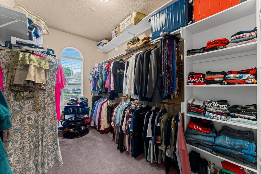 Large primary walk-in closet