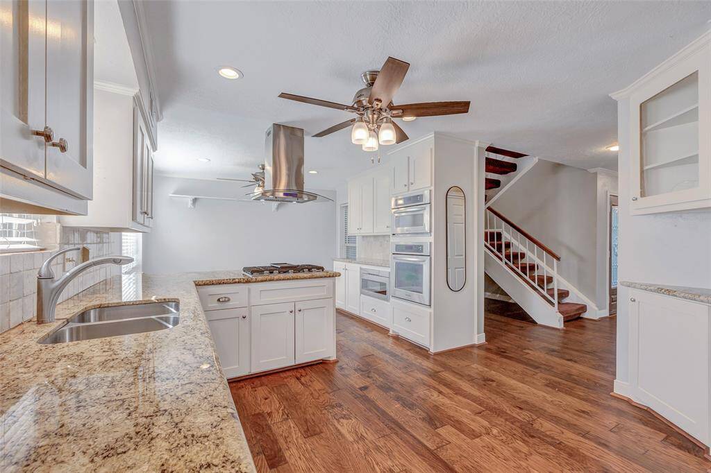 Stainless appliances