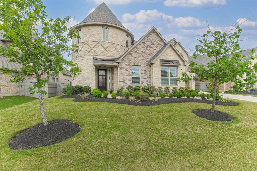 Meet Ravenna's signature elevation that will have you set apart from the crowd
