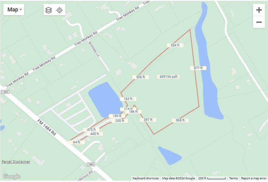 Property outline w/dimensions
