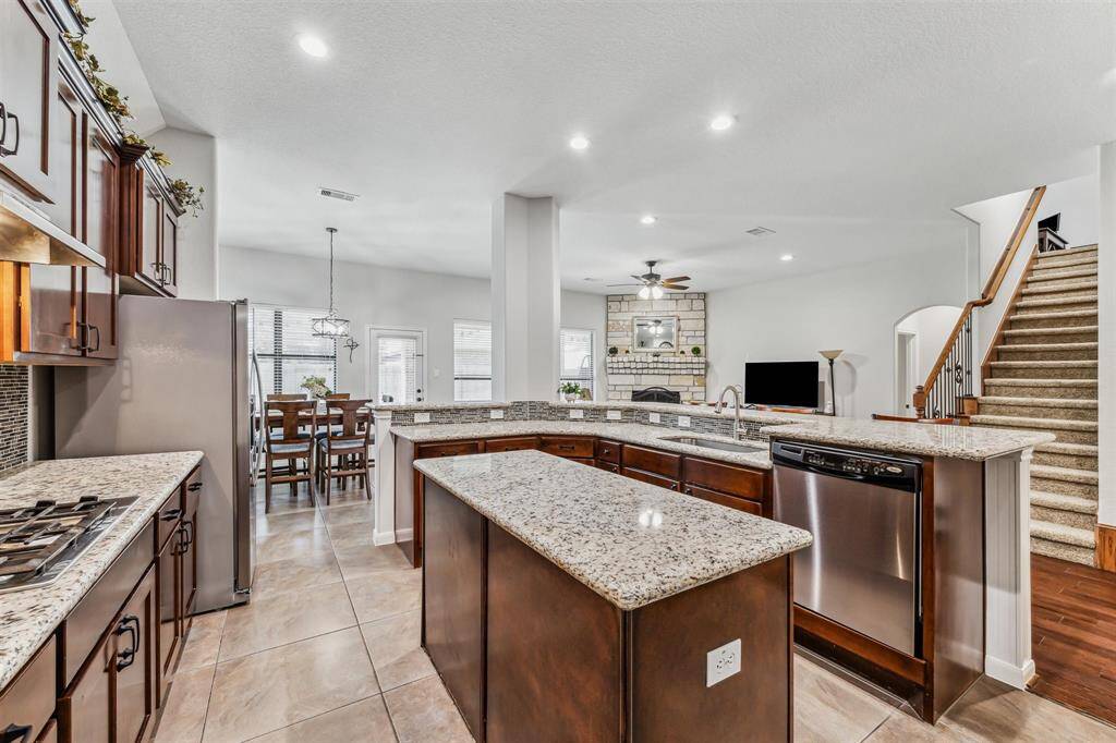 Plenty of counter space to prep all your meals