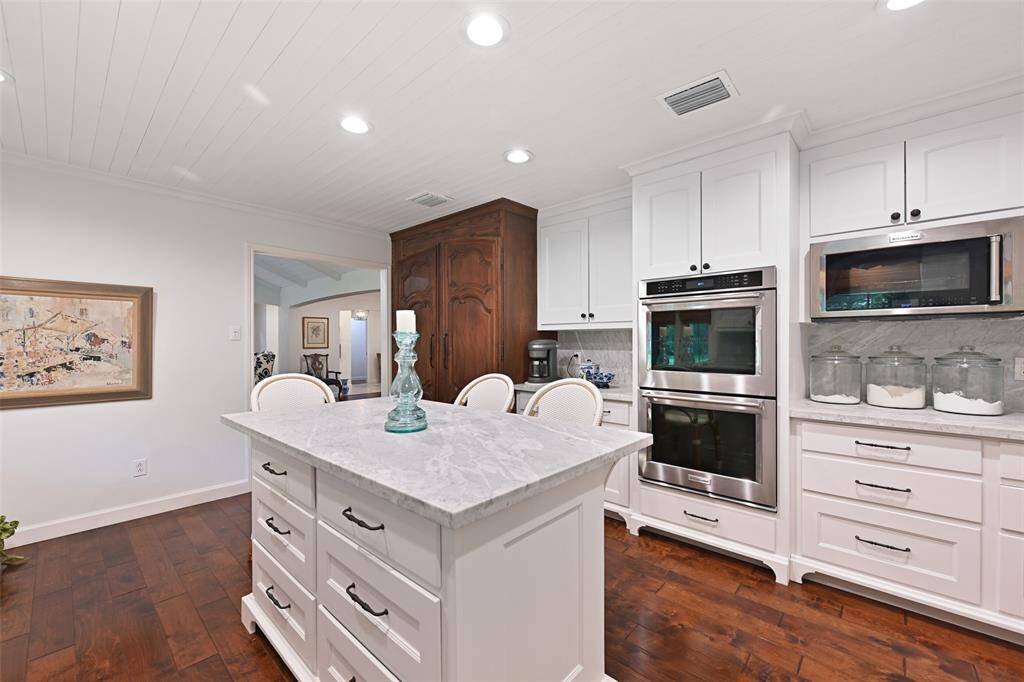 Tons of cabinet, drawer, and counter space for all your cooking needs!