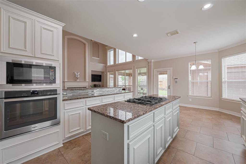 Built in Microwave and oven 2019. All appliances stay with the home.