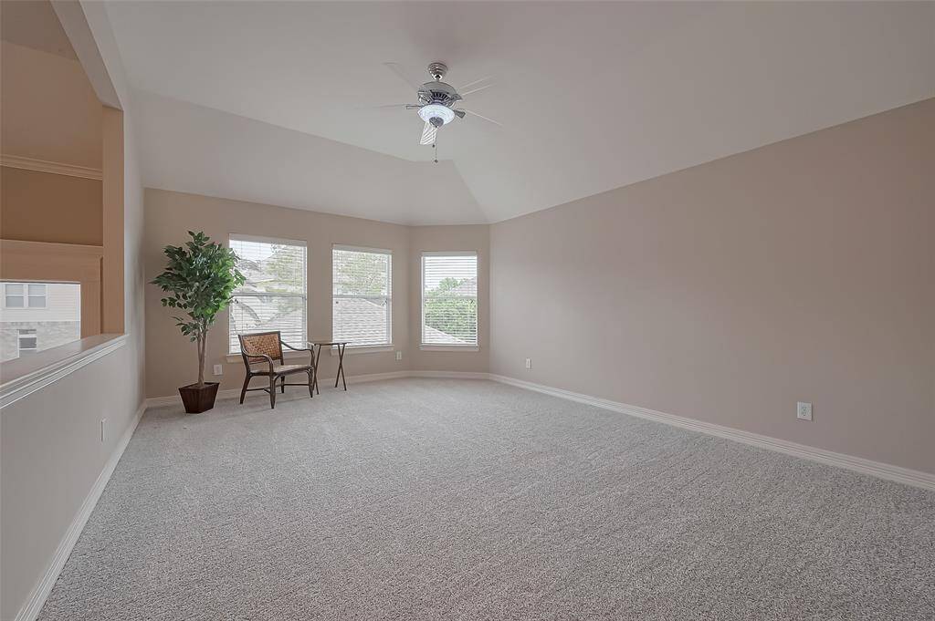 Upper level Game Room is all set for your pool table!