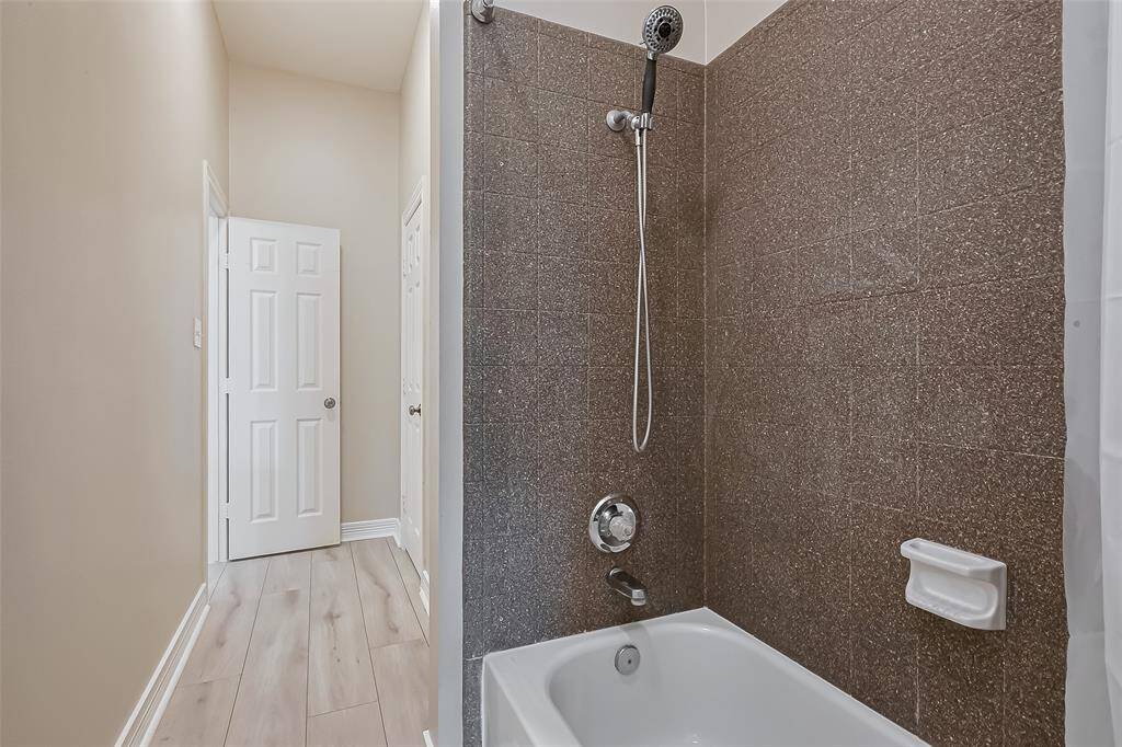 Jack and Jill bathtub and shower combination