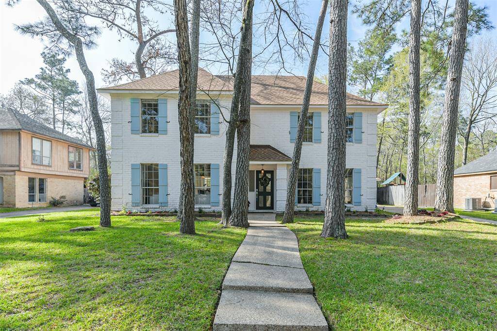 Classic charm welcomes you home to 2050 Pine River Dr.