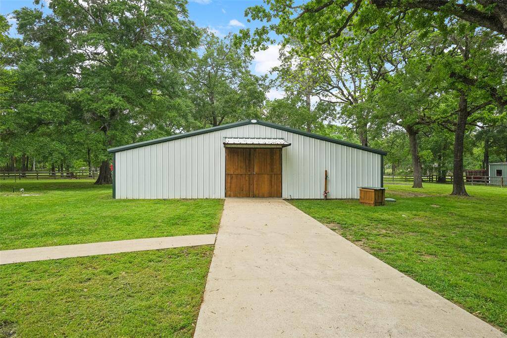 Property Image 37
