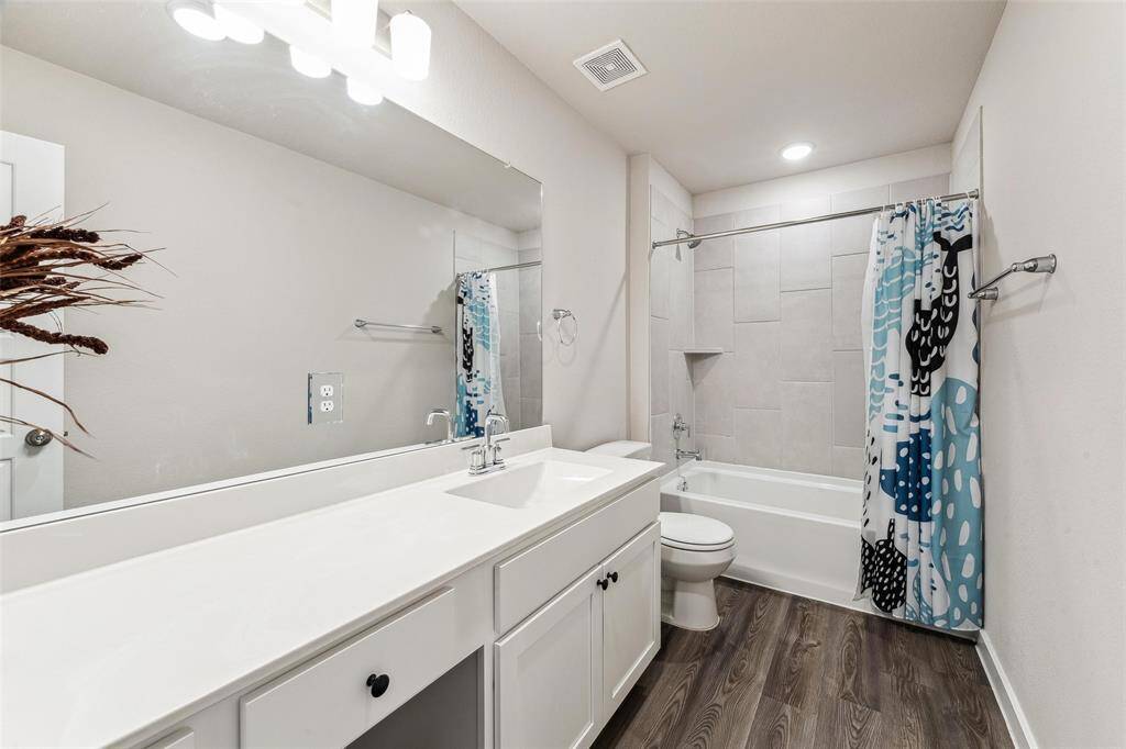 This is the upstairs guest bathroom