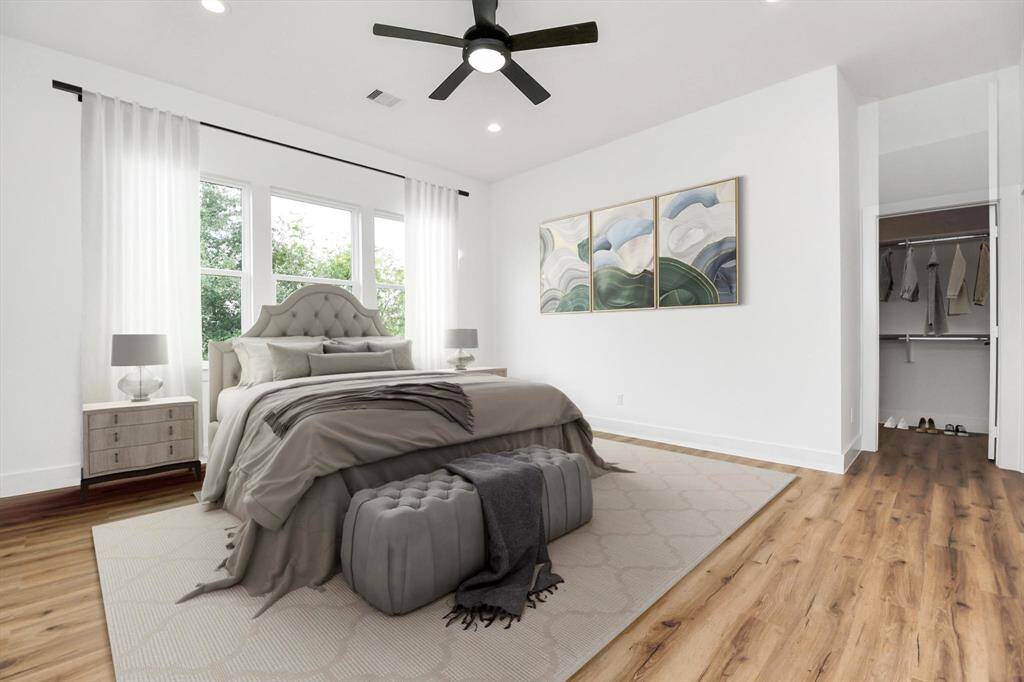 *Vitually Staged* Primary Bedroom.