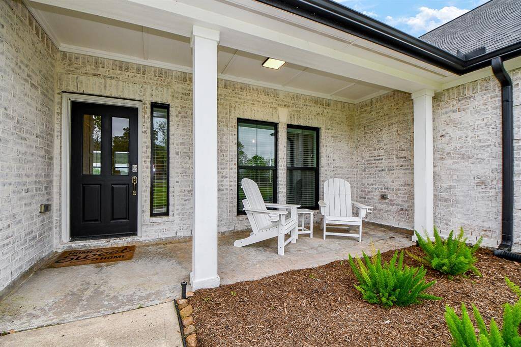 Front porch for relaxing.