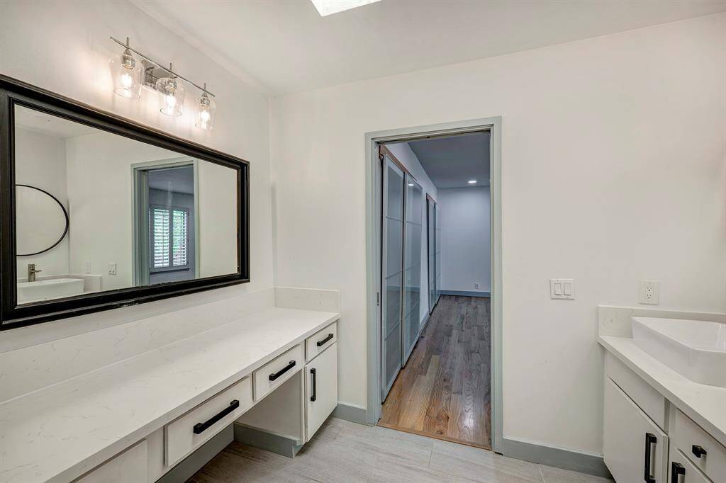 More spacious counters in the primary bathroom.