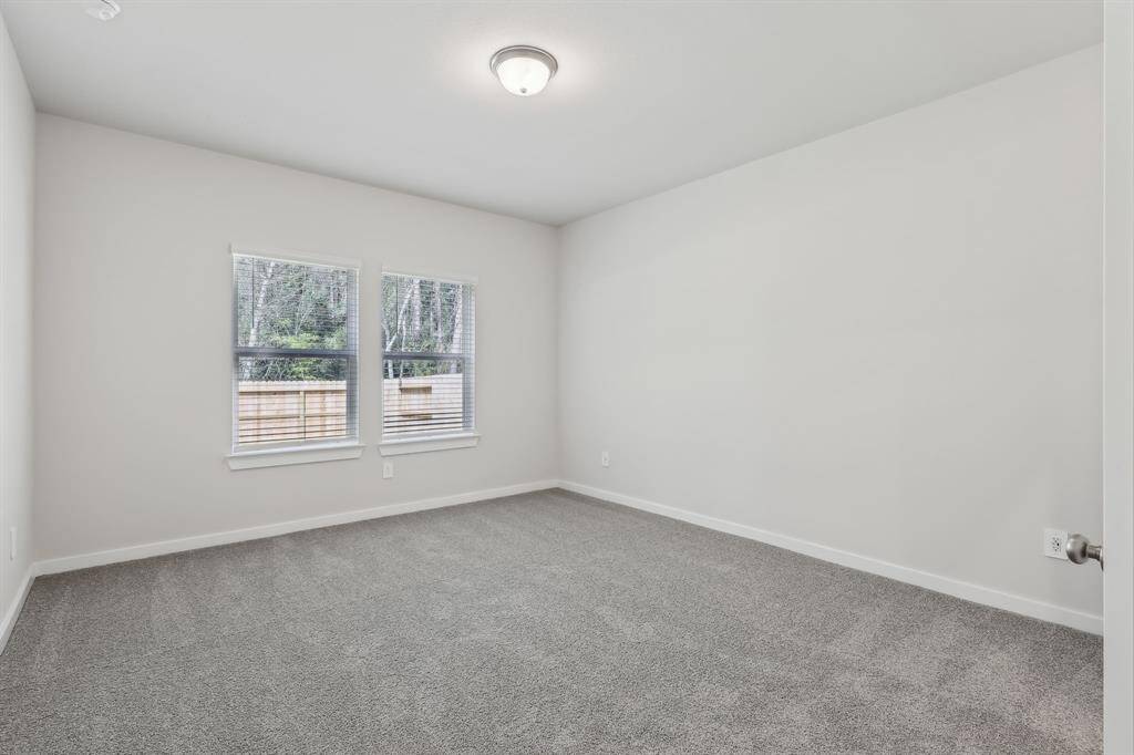 Photo is not of the actual home but is an inspirational photo of builder’s model home and may depict options, furnishings, and/or decorator features that are not included.