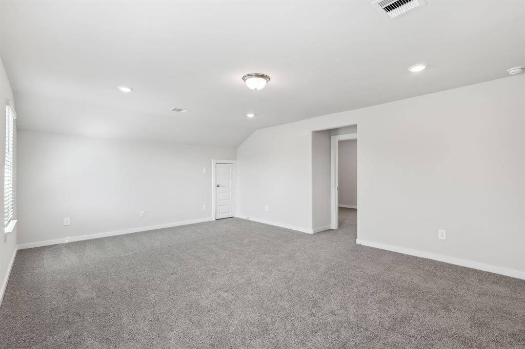 Photo is not of the actual home but is an inspirational photo of builder’s model home and may depict options, furnishings, and/or decorator features that are not included.