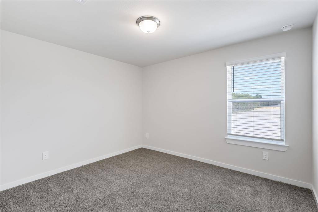 Photo is not of the actual home but is an inspirational photo of builder’s model home and may depict options, furnishings, and/or decorator features that are not included.