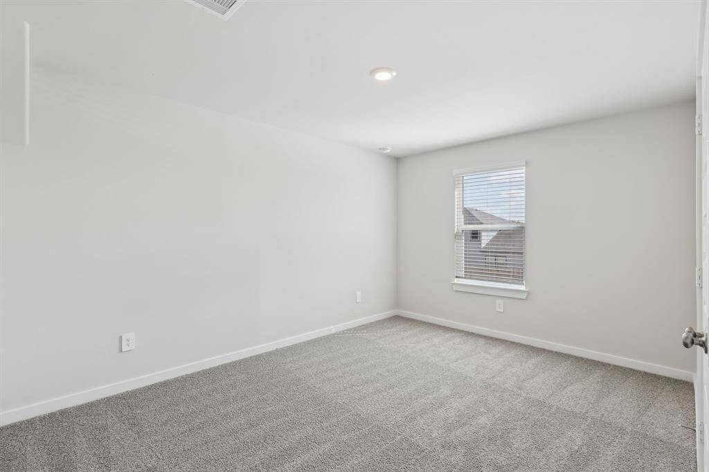 Photo is not of the actual home but is an inspirational photo of builder’s model home and may depict options, furnishings, and/or decorator features that are not included.