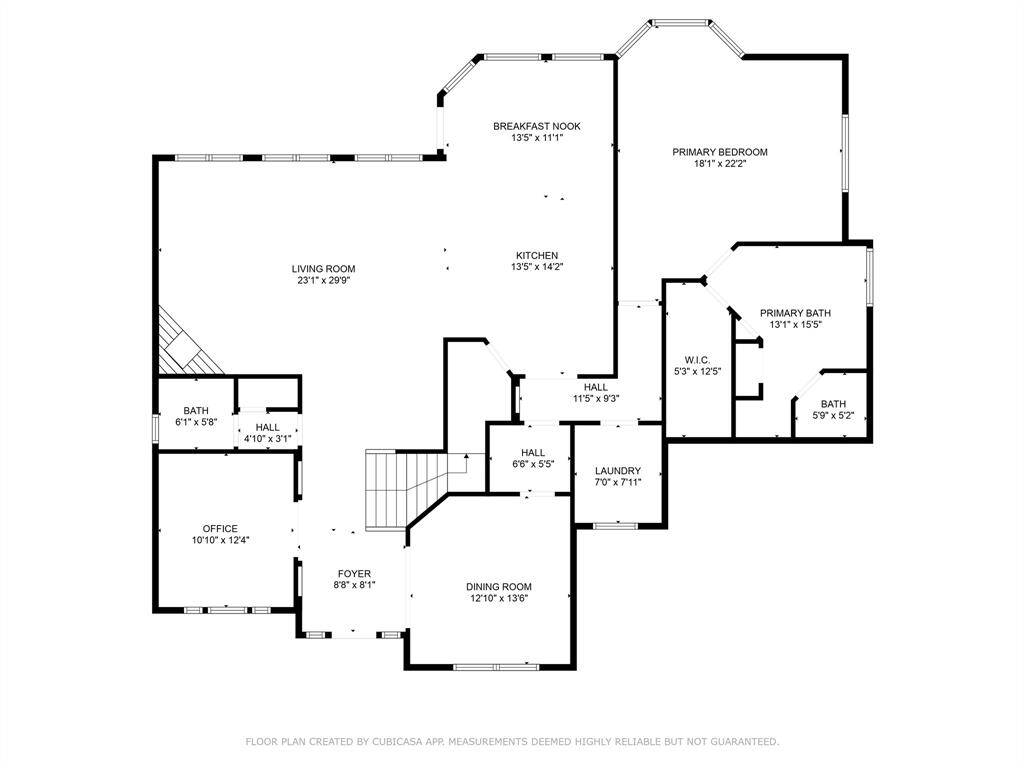 An approximate floor plan of this home's first floor. Please note the "Bath" in the corner of the Primary Bath is actually the second Walk-in Closet.