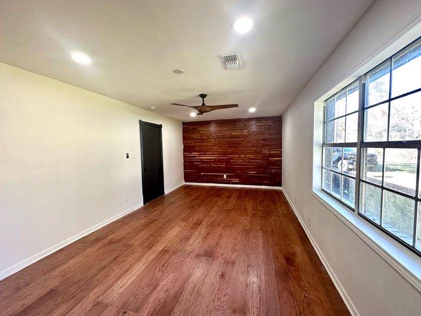 Bedroom #1