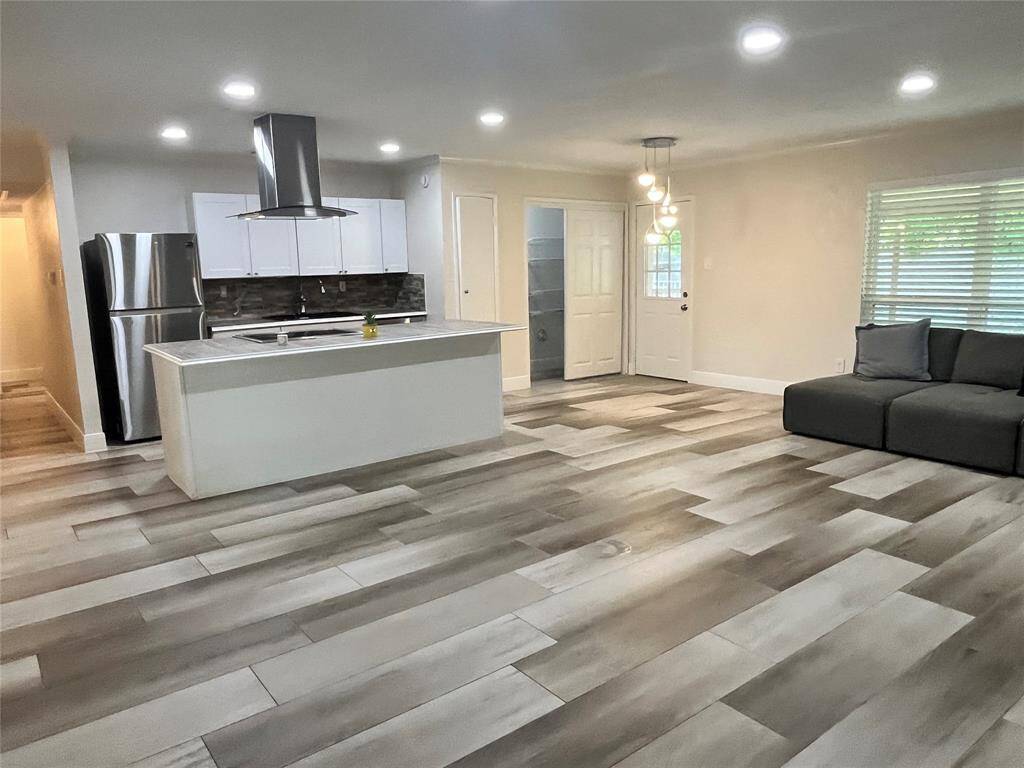 Nice family room