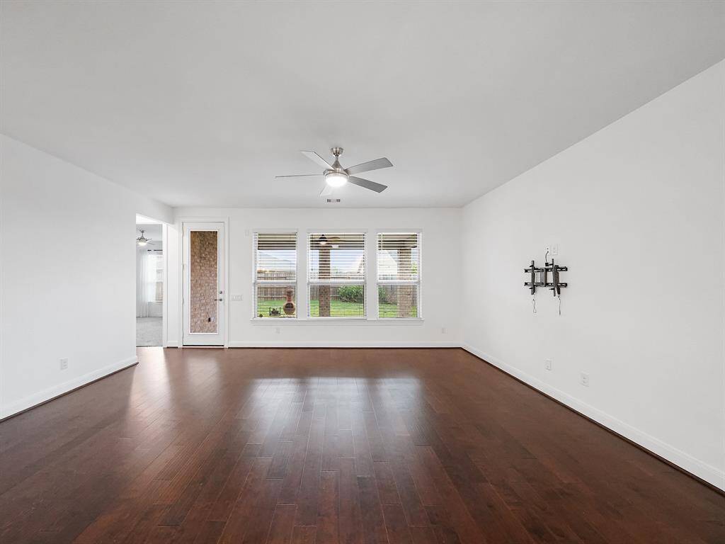 Another view of the living room.  Also shows proximity of the primary retreat.