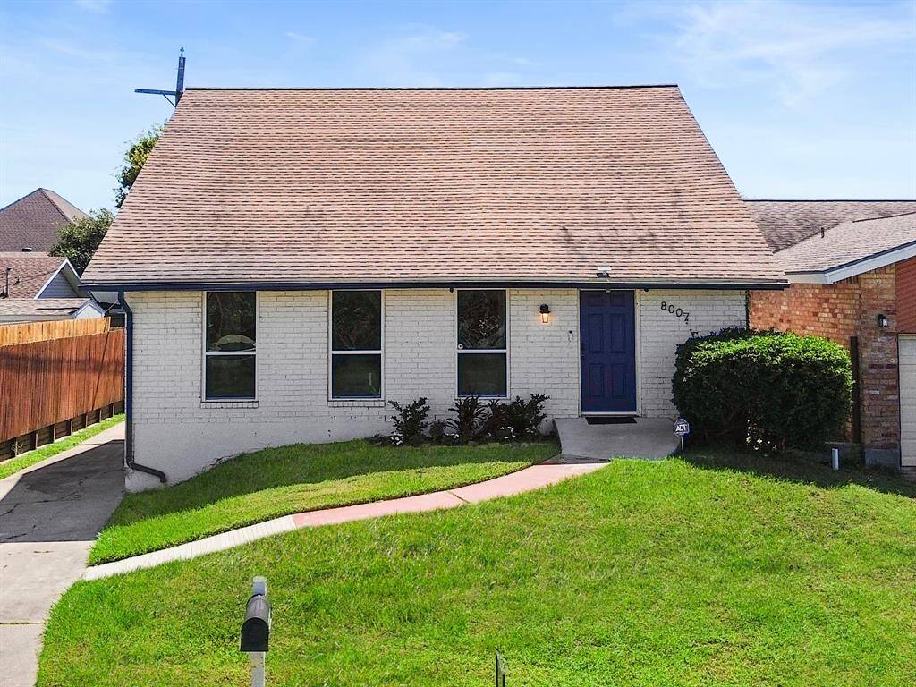 Luxurious 5 bedroom, 3 bathroom home! The quaint exterior invites you in, but it's the luxurious interior that truly captivates. Completely updated with modern finishes, every inch of this home has been thoughtfully designed to offer both elegance and comfort.