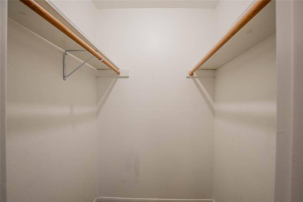 Primary Shower & Bathtub