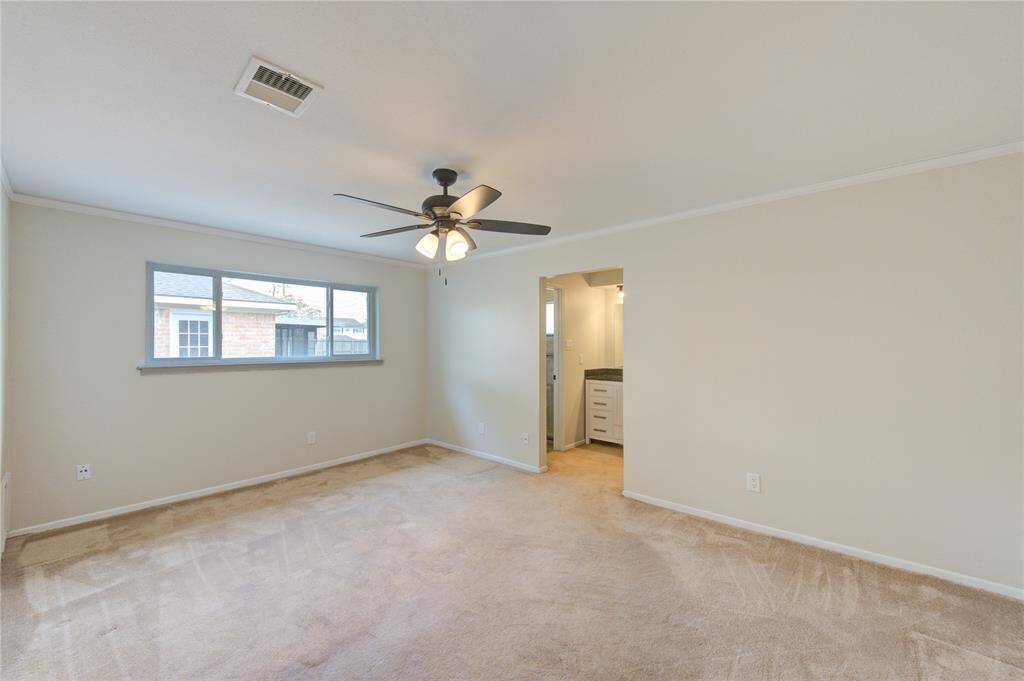 Spacious primary bedroom.
