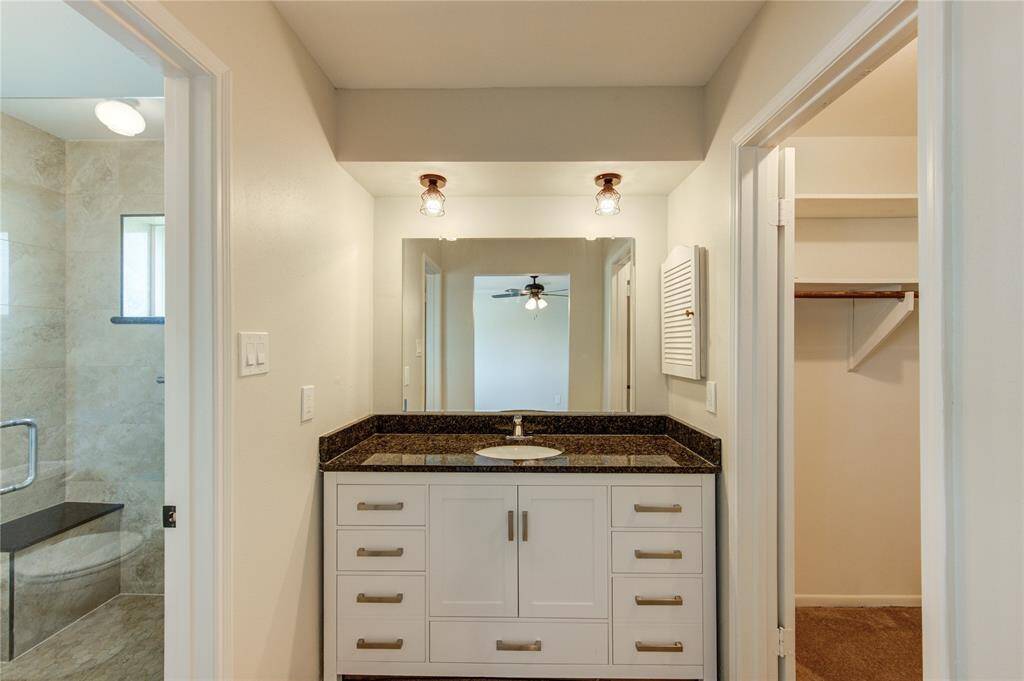 Primary bathroom with recent vanity!